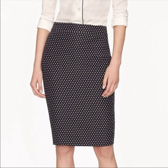 J. Crew No. 2 Pencil Skirt Polka Dot Size 6 - Picture 1 of 10